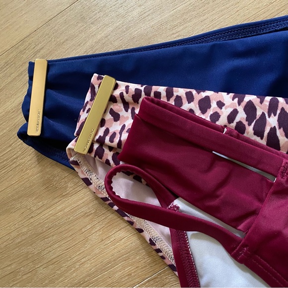 Victoria’s Secret Bikini Bottoms | Size small - Picture 6 of 8